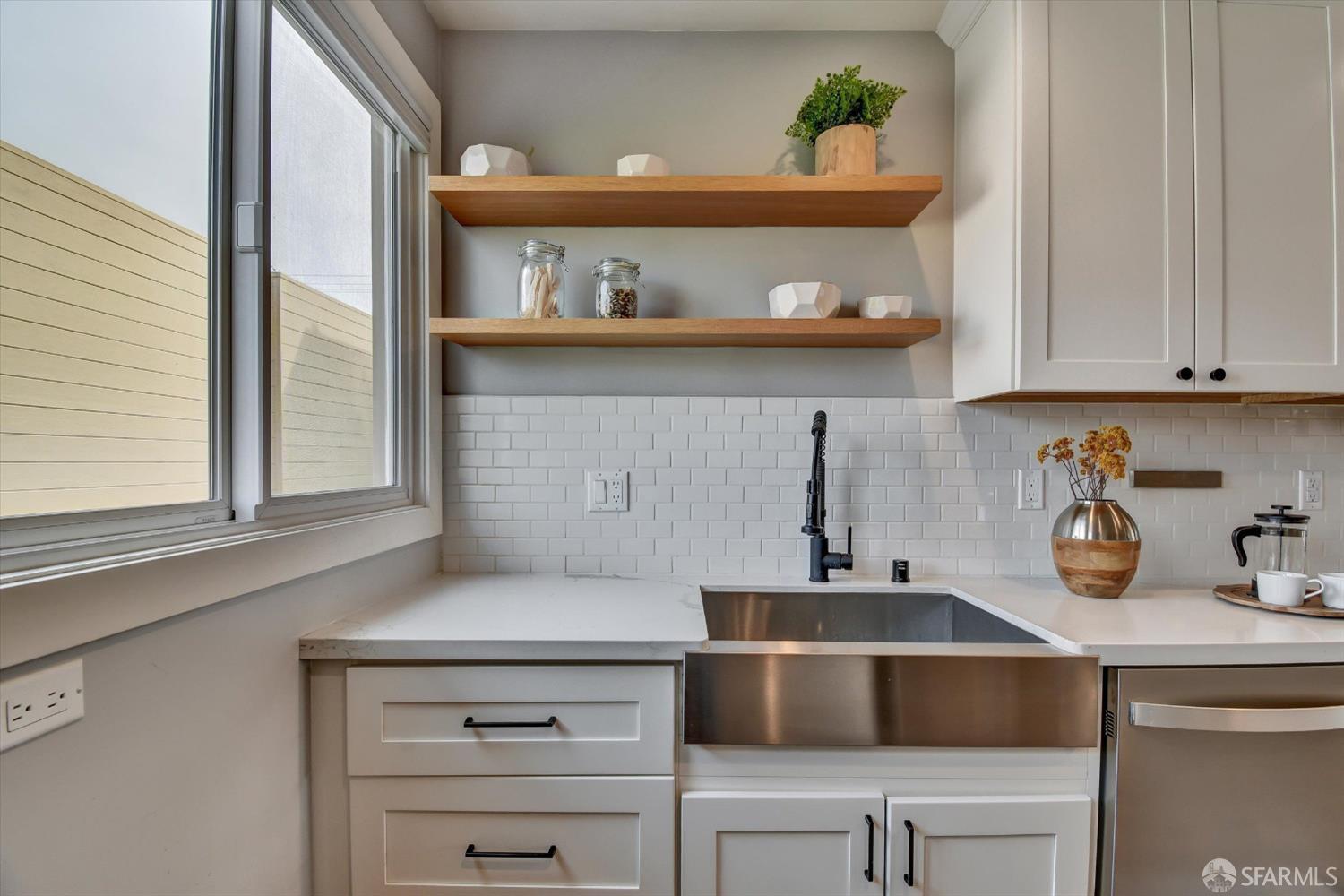 San Francisco, California 94122, United States, 4 Bedrooms Bedrooms, ,2 BathroomsBathrooms,Residential,Active,102967