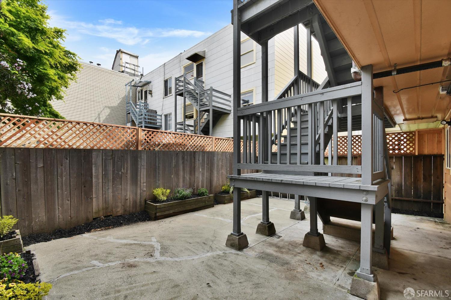 San Francisco, California 94122, United States, 4 Bedrooms Bedrooms, ,2 BathroomsBathrooms,Residential,Active,102967