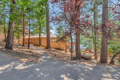 A home in Pollock Pines