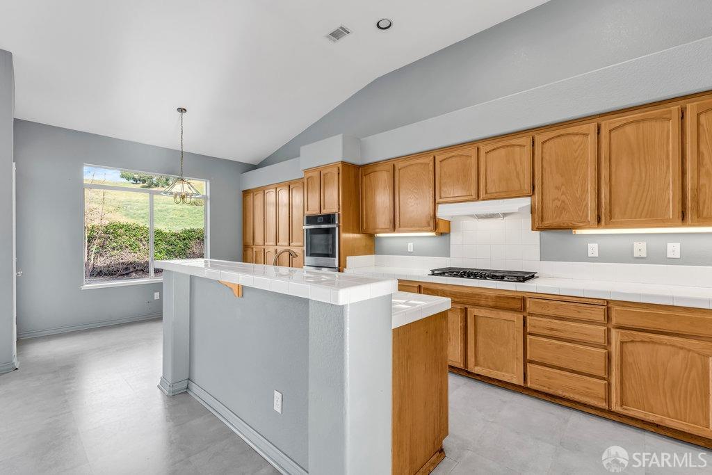 Antioch, California 94531, United States, 3 Bedrooms Bedrooms, ,2 BathroomsBathrooms,Residential,Pending,110856