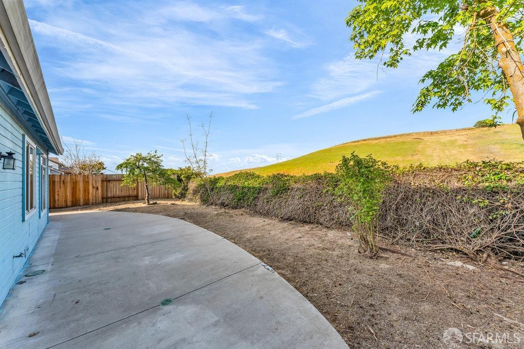 Antioch, California 94531, United States, 3 Bedrooms Bedrooms, ,2 BathroomsBathrooms,Residential,Pending,110856