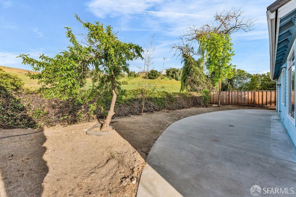 Antioch, California 94531, United States, 3 Bedrooms Bedrooms, ,2 BathroomsBathrooms,Residential,Pending,110856