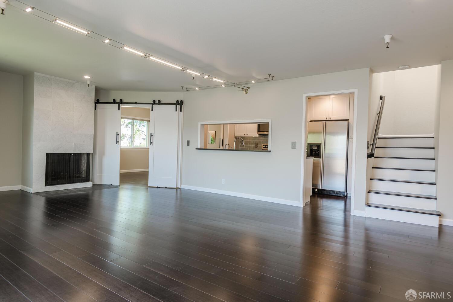 777 Morrell Avenue 206