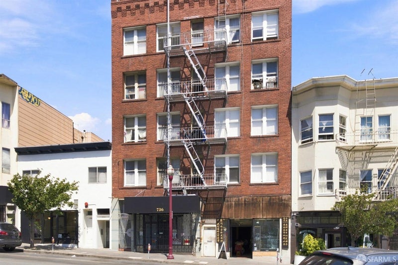 734-740 Broadway