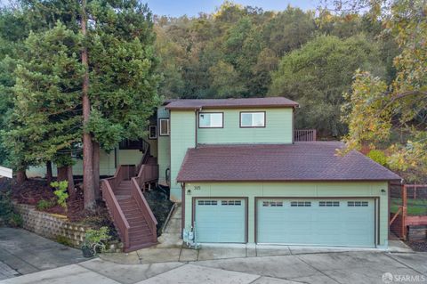 Property photo of 305 Lindsey Drive, Martinez, CA 94553