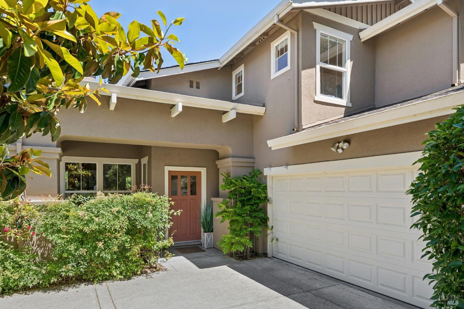 32 Presidio Drive