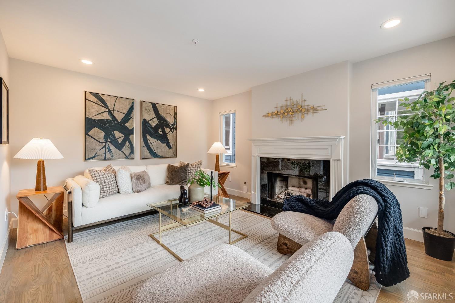 270 Henry Street 101