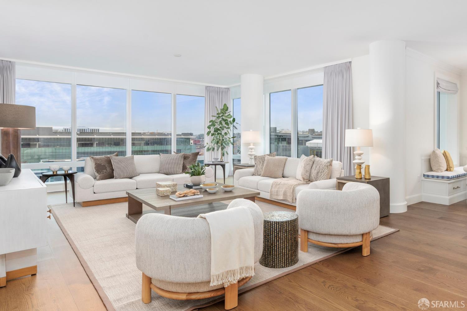 706 Mission Street 8A