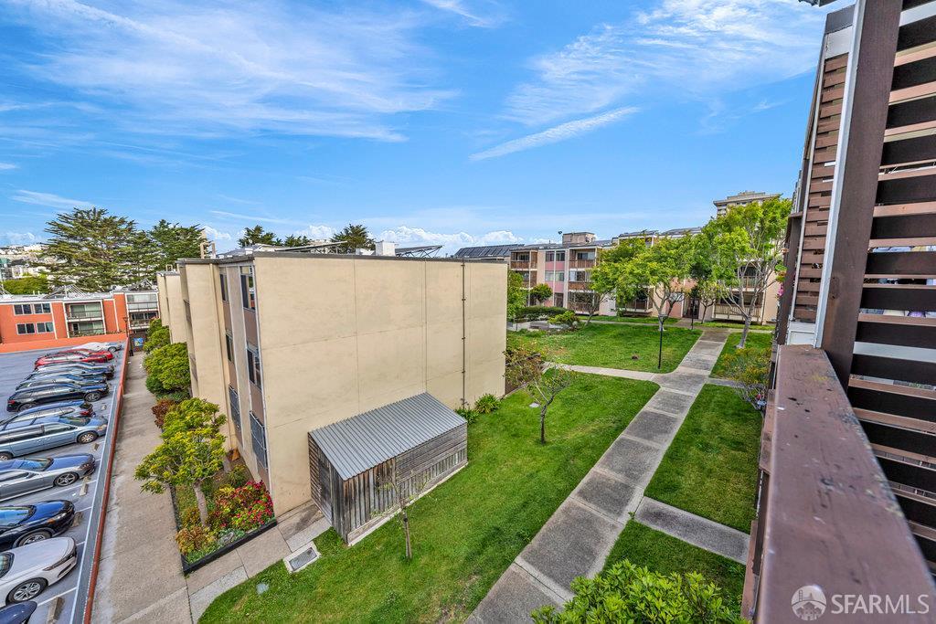 San Francisco, California 94115, United States, 2 Bedrooms Bedrooms, ,1 BathroomBathrooms,Residential,Active,141749