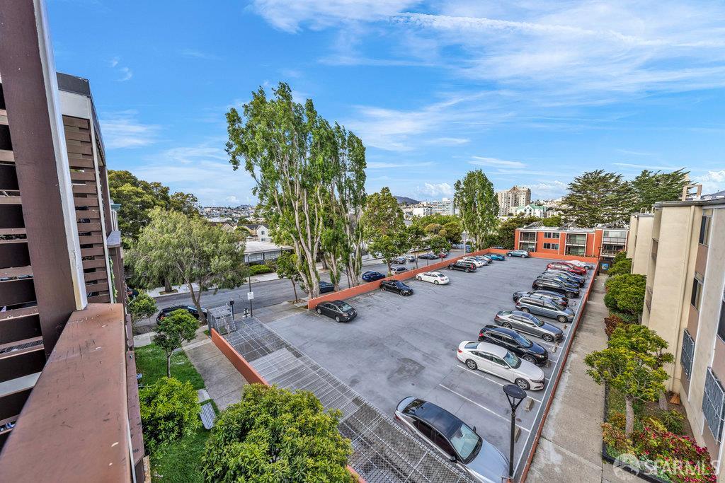 San Francisco, California 94115, United States, 2 Bedrooms Bedrooms, ,1 BathroomBathrooms,Residential,Active,141749