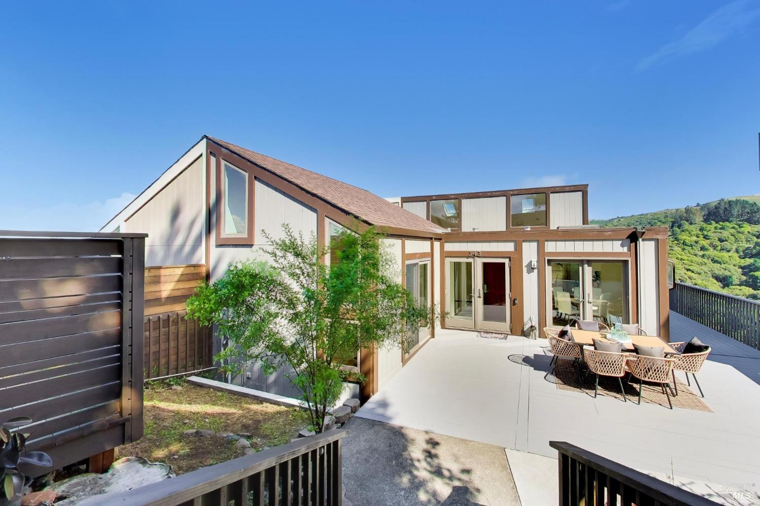 343 Durant Way