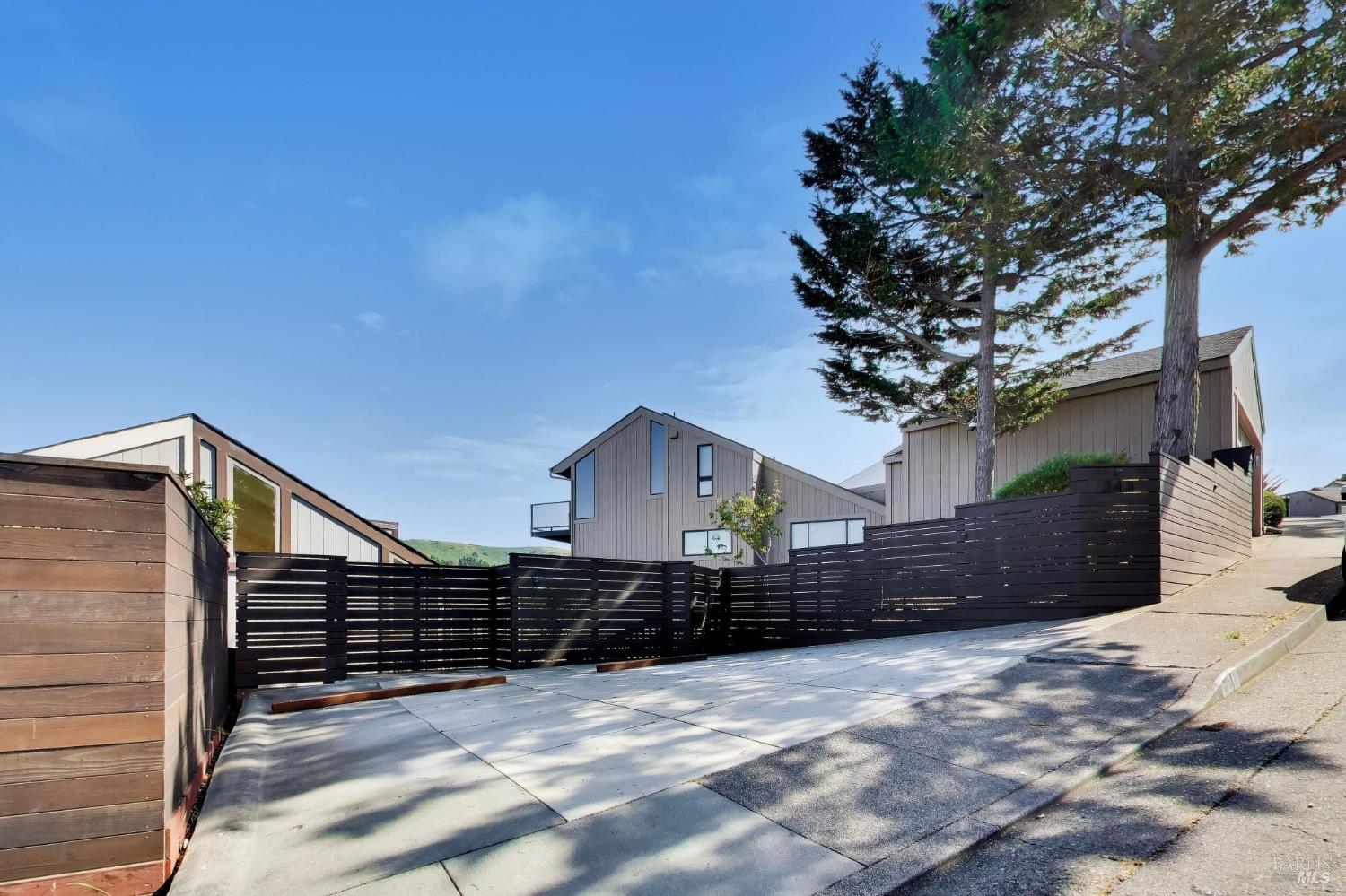 343 Durant Way
