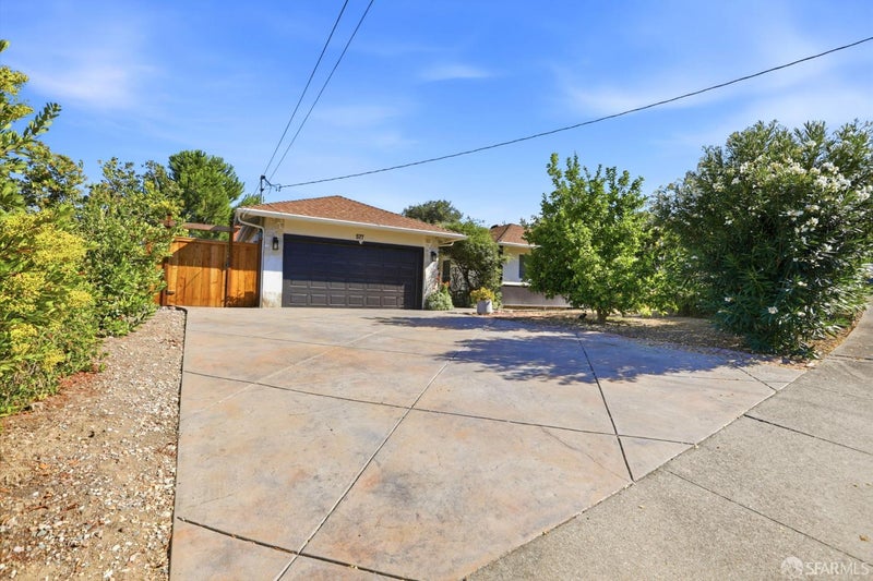 577 Vili Way
