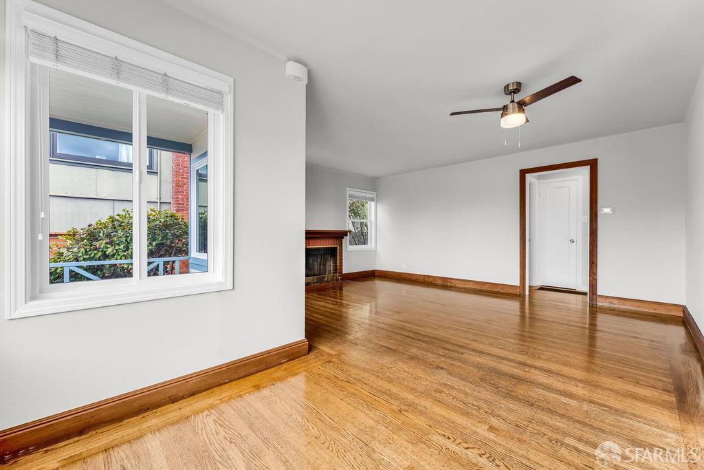 El Cerrito, California 94530, United States, 2 Bedrooms Bedrooms, ,1 BathroomBathrooms,Residential,Active,237082