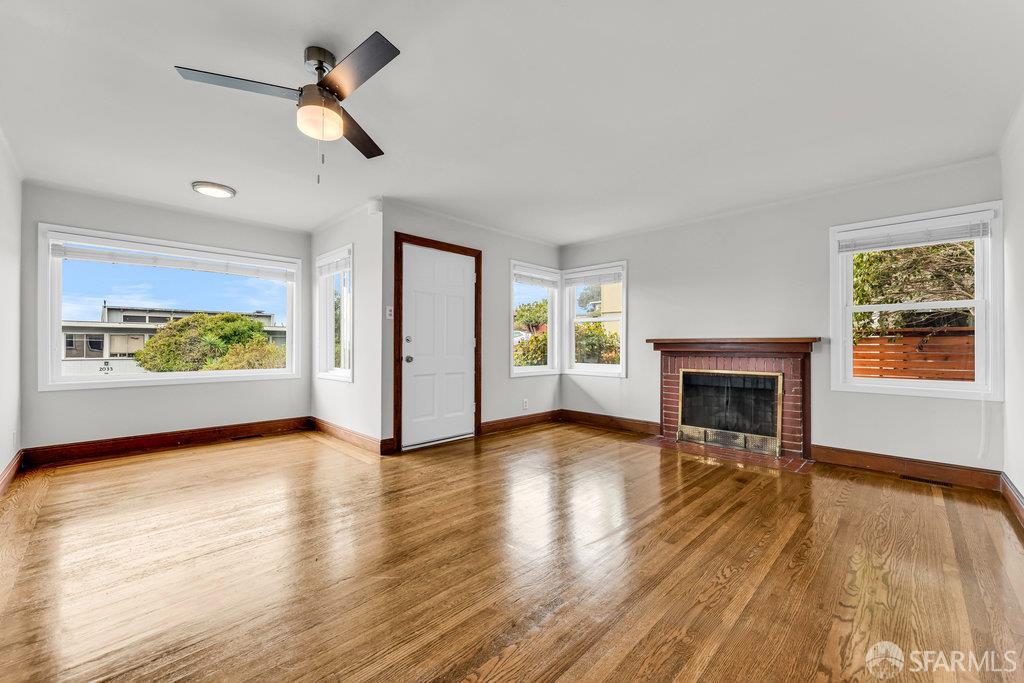 El Cerrito, California 94530, United States, 2 Bedrooms Bedrooms, ,1 BathroomBathrooms,Residential,Active,237082