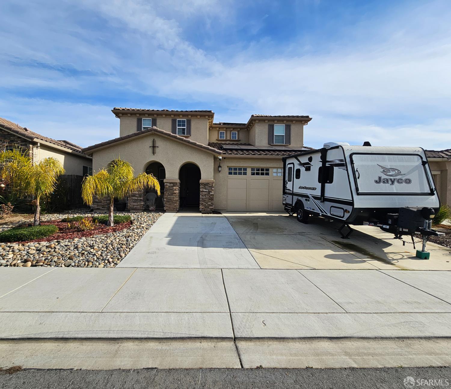 1535 Goldenstar Court