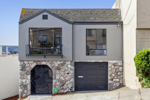 Photo of 324 Topeka Avenue, San Francisco, CA 94124 (MLS # 425066978)