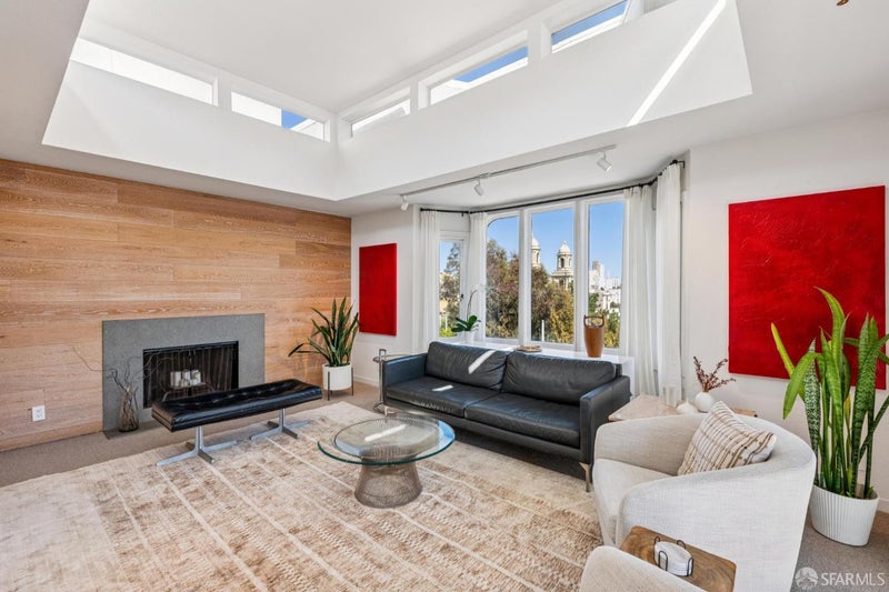 1901 Eddy Street 3