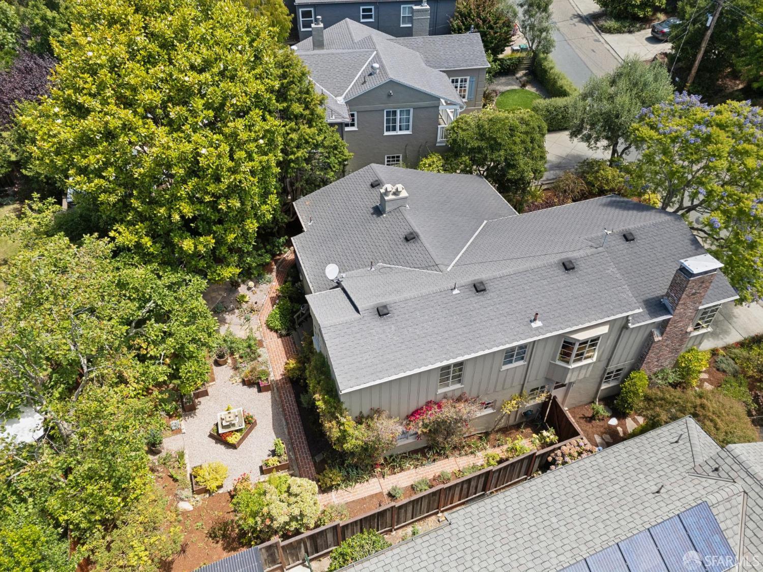 1835 Brentwood Road