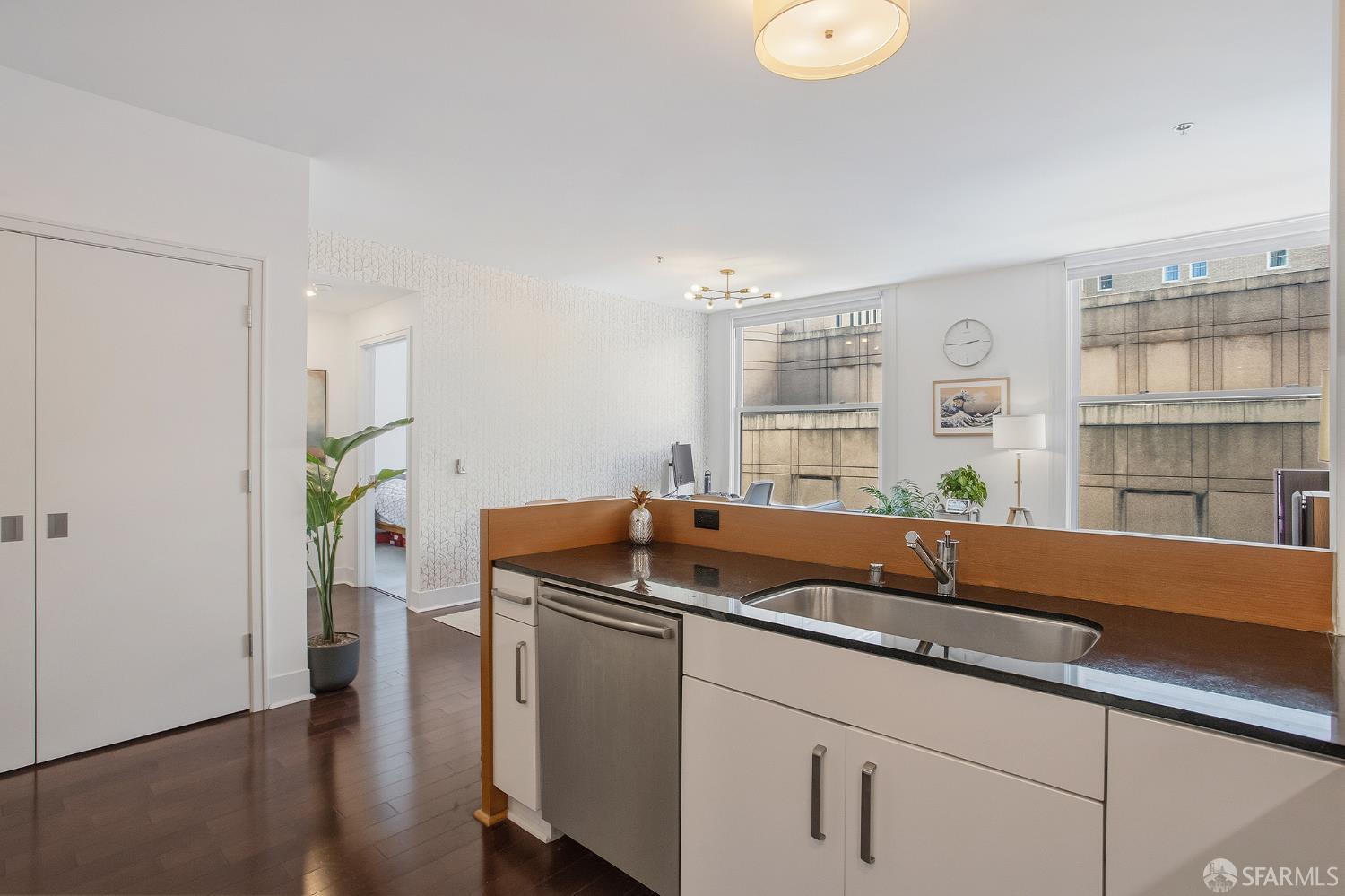 74 New Montgomery Street 412