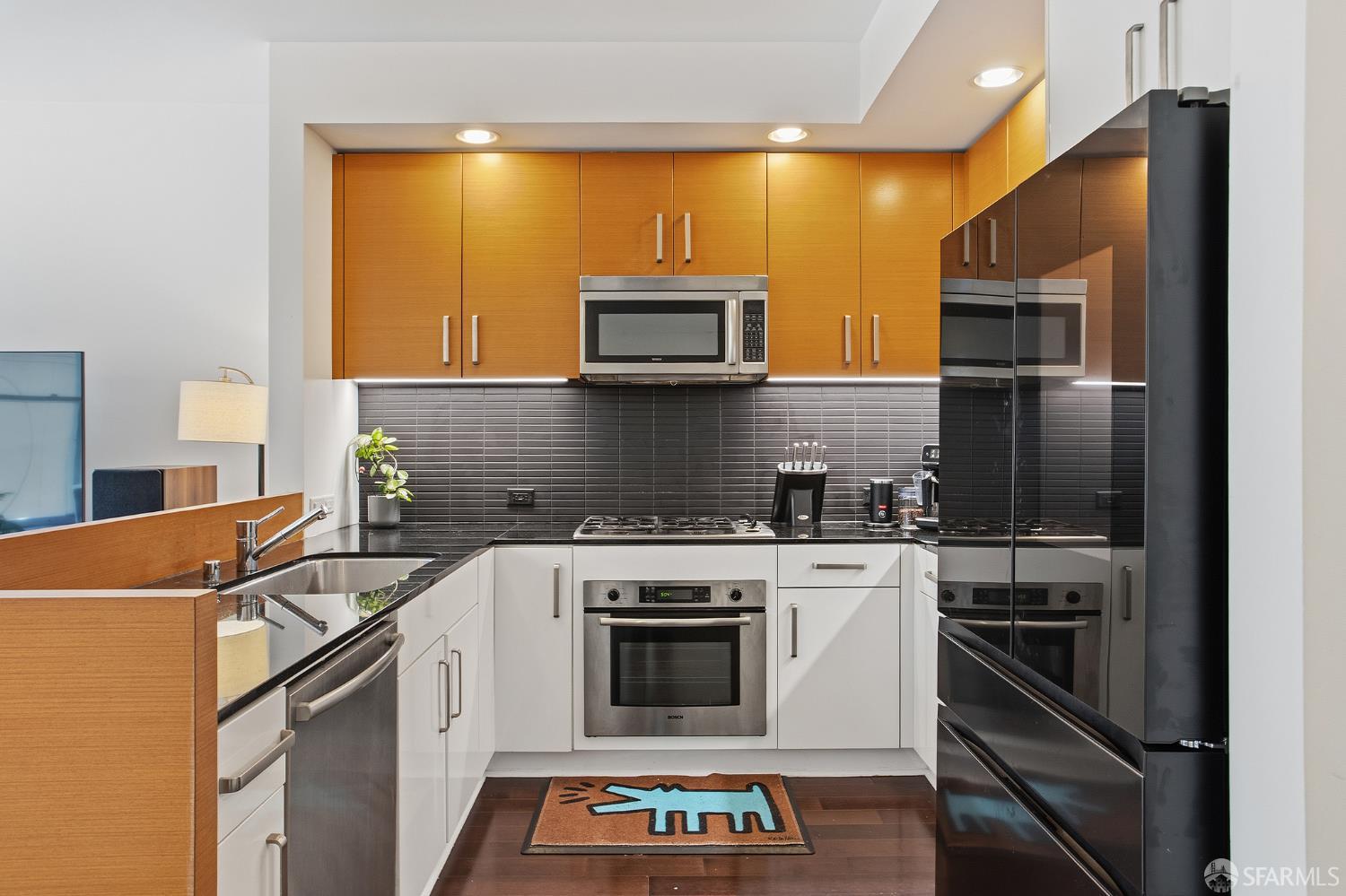 74 New Montgomery Street 412