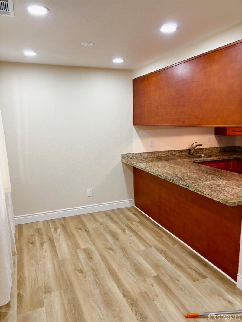 3641 Clayton Road 12