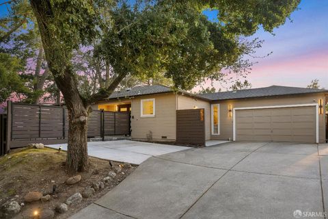 Property photo of 923 Janet Lane, Lafayette, CA 94549