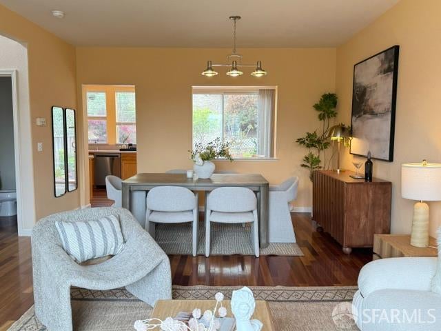 10 Baycrest Way