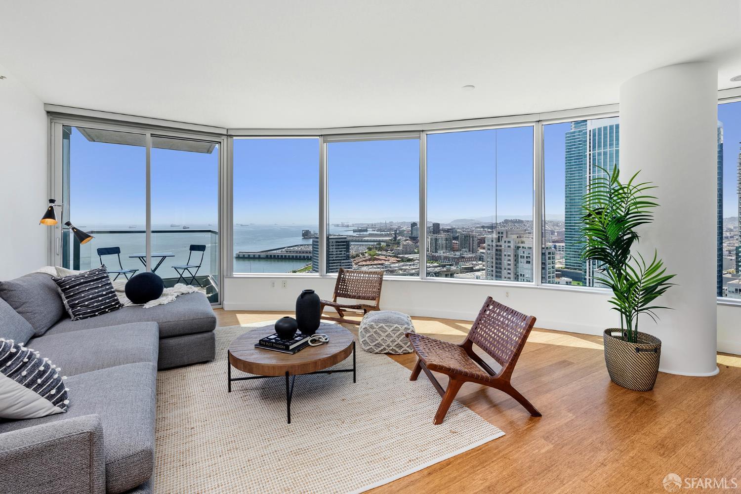 338 Spear Street 31E, San Francisco CA 94105