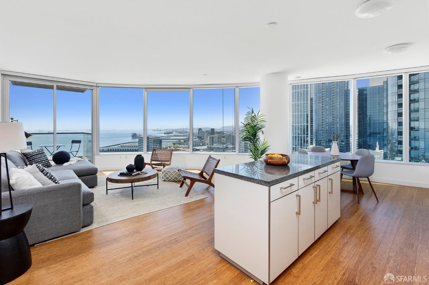 338 Spear Street