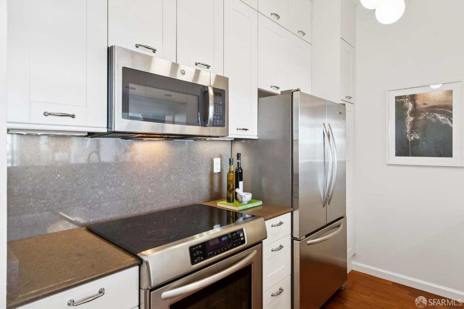 300 3rd Street 1411