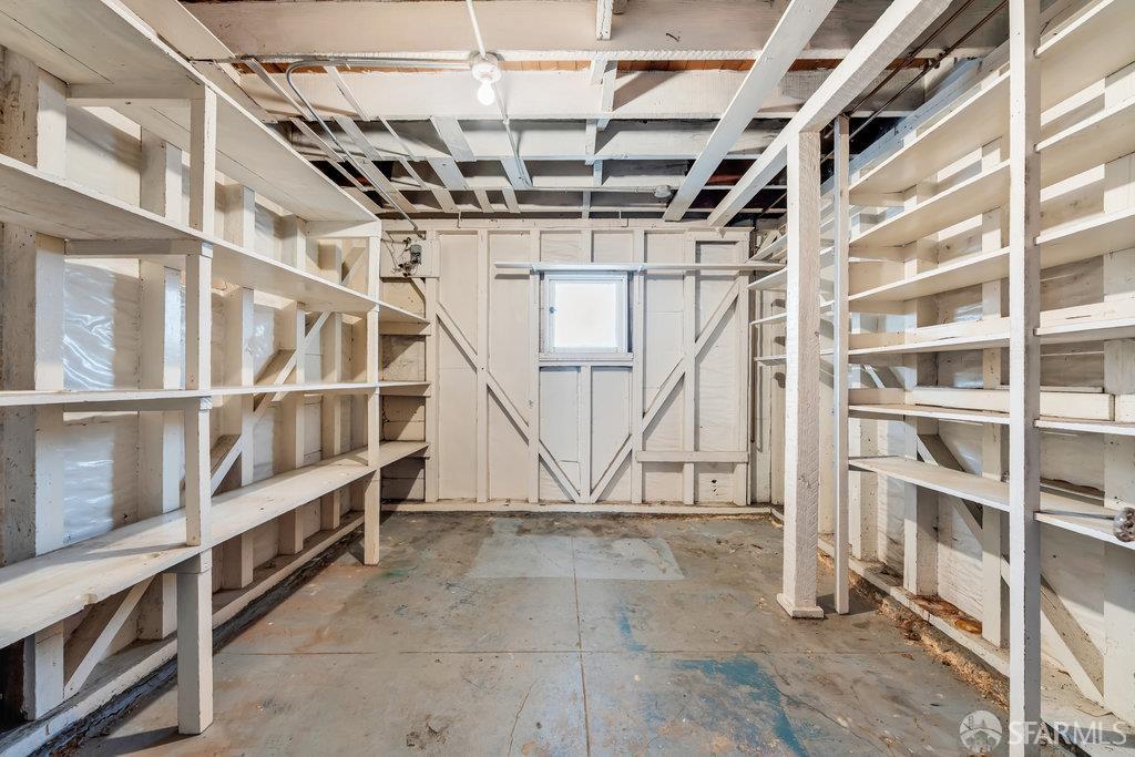 San Francisco, California 94112, United States, 3 Bedrooms Bedrooms, ,2 BathroomsBathrooms,Residential,Active,179063