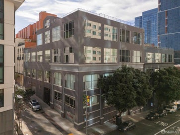 18 Lansing Street 302 San Francisco CA 94117