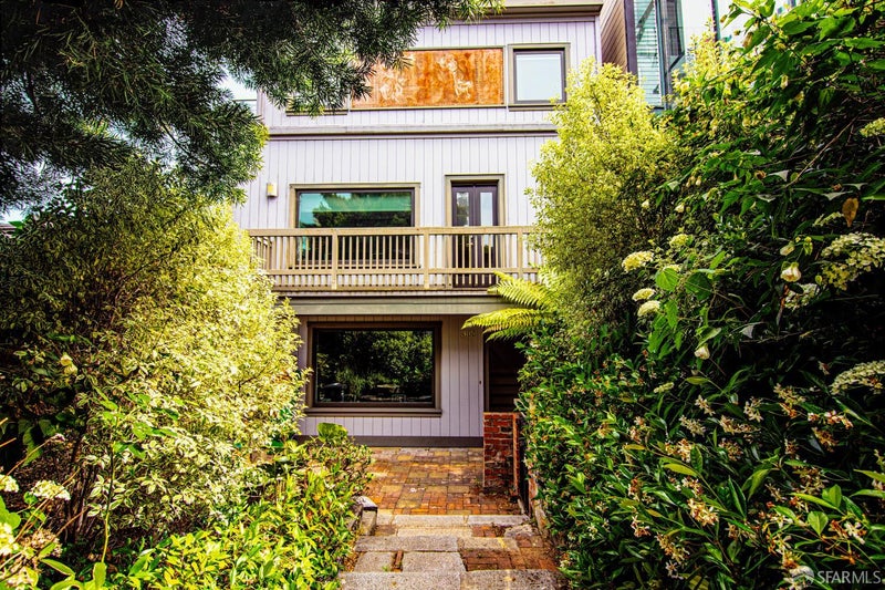 305 Filbert Street