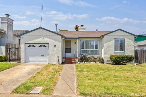 831 Washington Street, Daly City, CA 94015 - #: 424035981