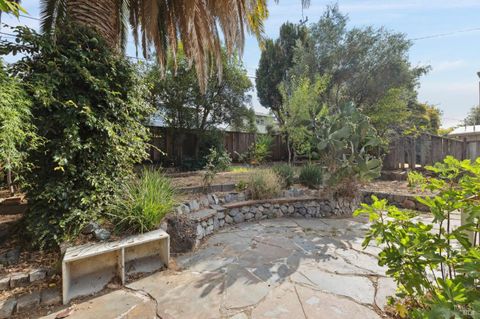 A home in San Anselmo