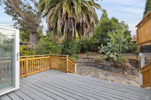 A home in San Anselmo