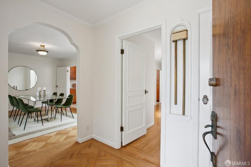 20 Forest View Drive