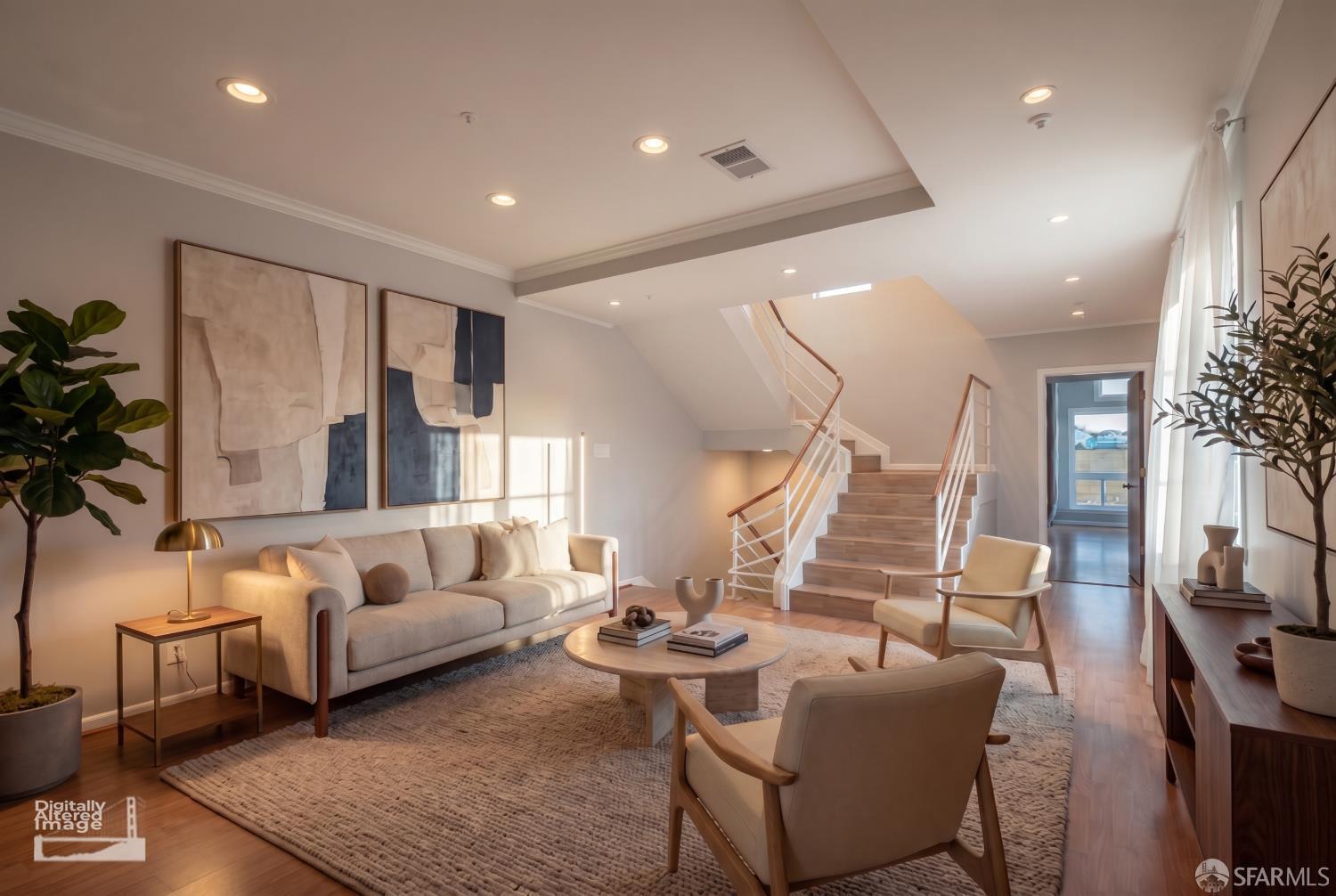 795 La Playa Street
