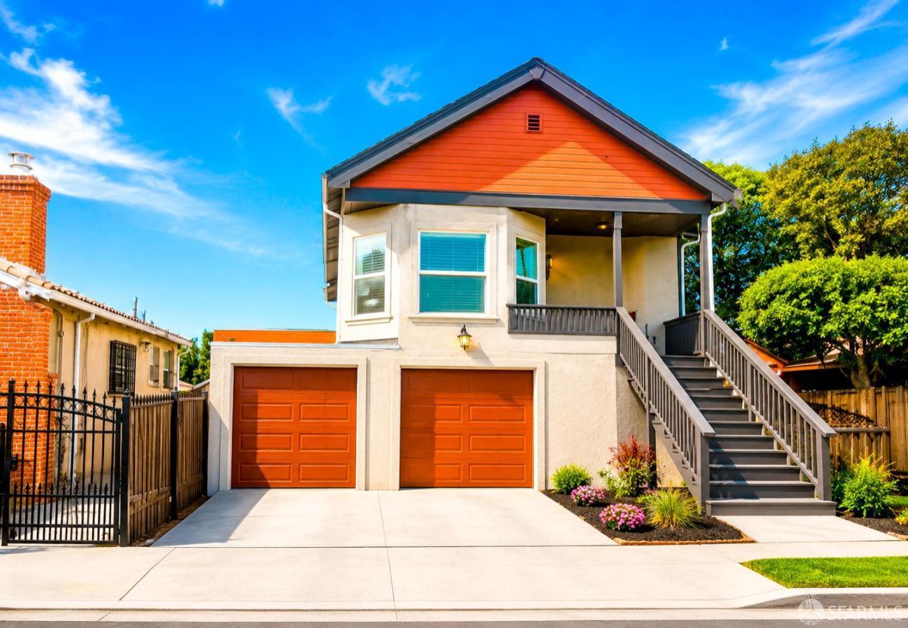 1324 Gaynor Avenue