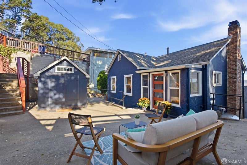 44 Trinity Road