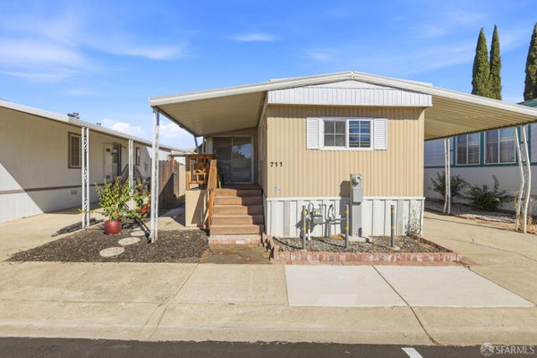 711 SUNDIAL CIR, LIVERMORE, CA 94551 - Image 5ca5345504d51998cbebffb353d3528b/4141073735