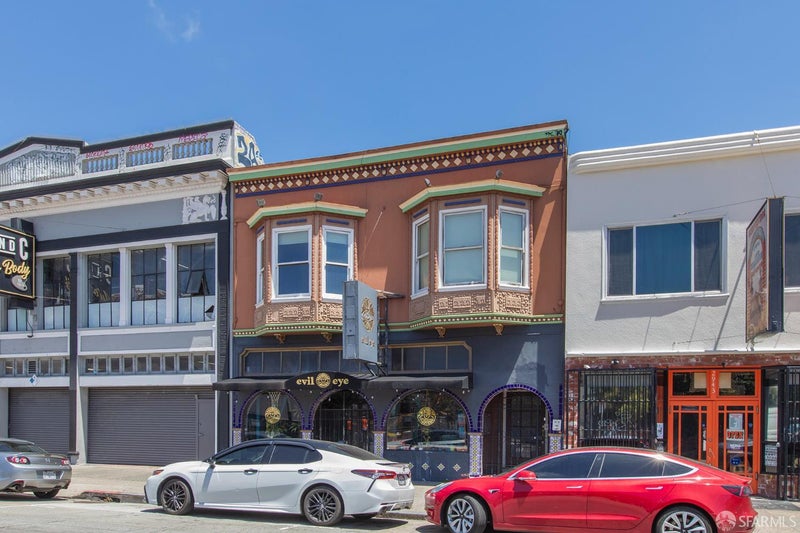 2937 Mission Street