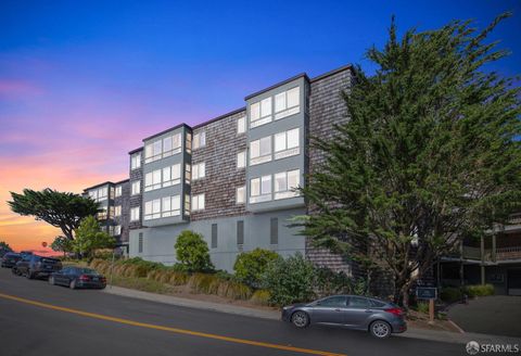 255 Red Rock Way Unit 206H, San Francisco, CA 94131 - #: 423907612