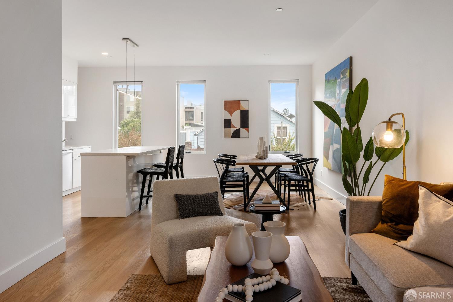 2376 Folsom Street