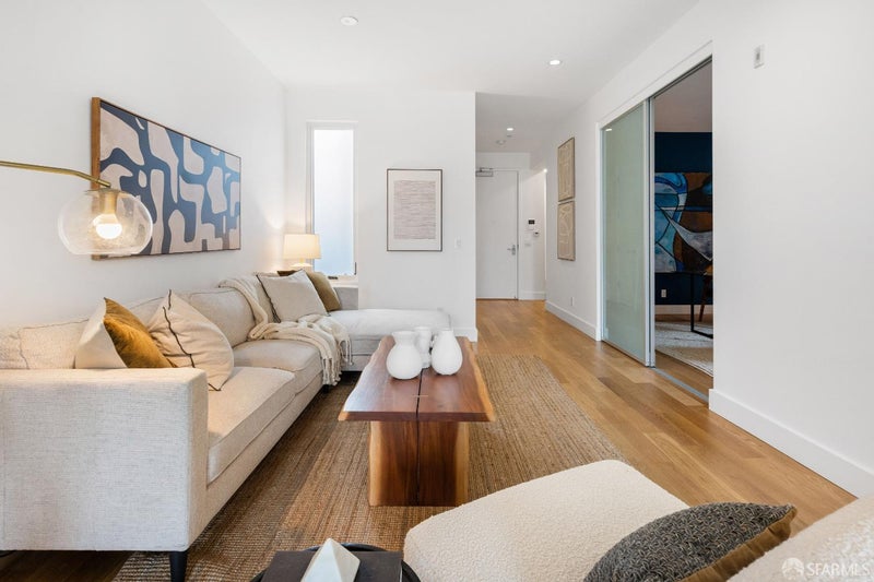 2376 Folsom Street