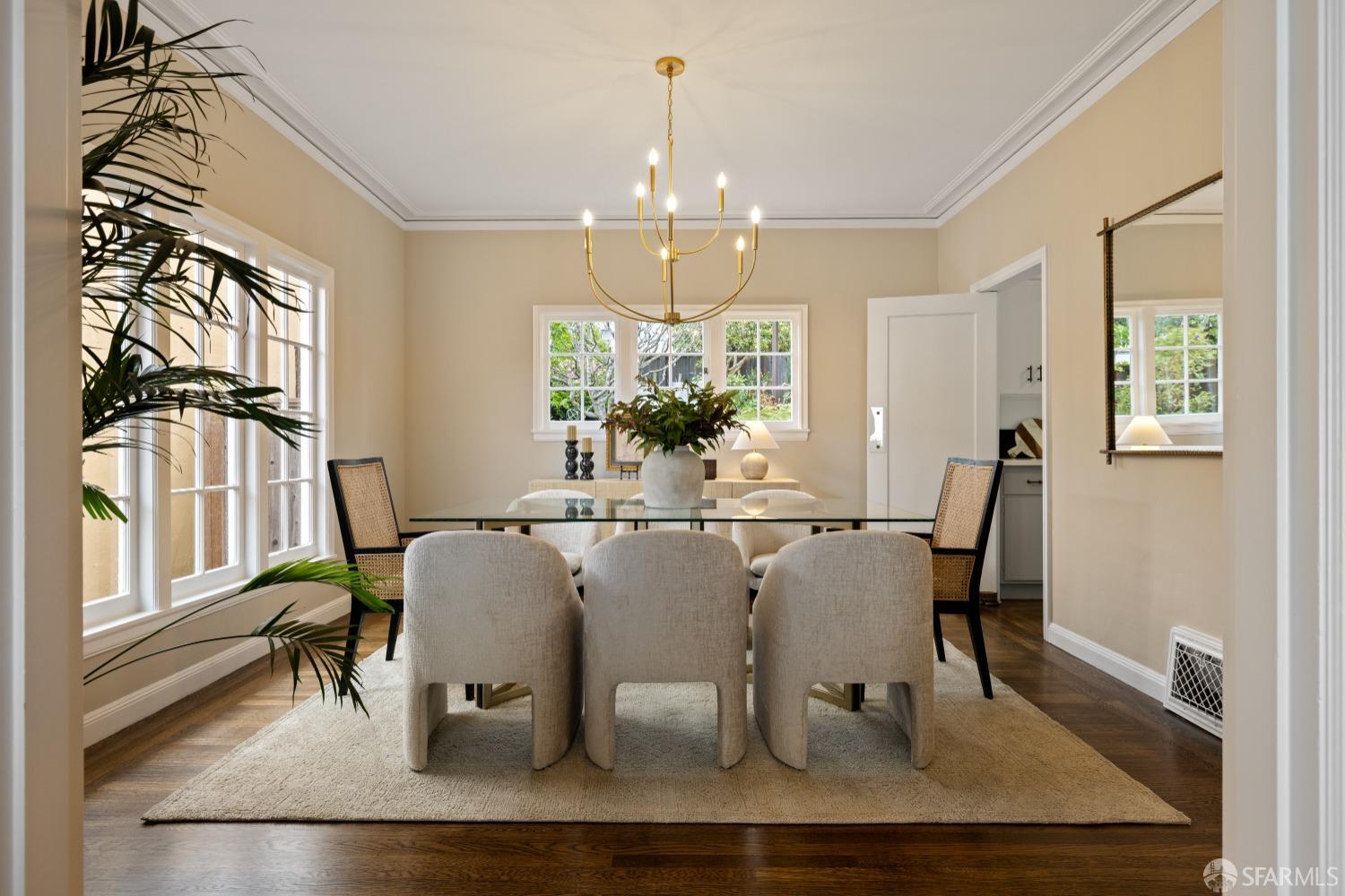 San Francisco, California 94127, United States, 3 Bedrooms Bedrooms, ,3 BathroomsBathrooms,Residential,Pending,101579