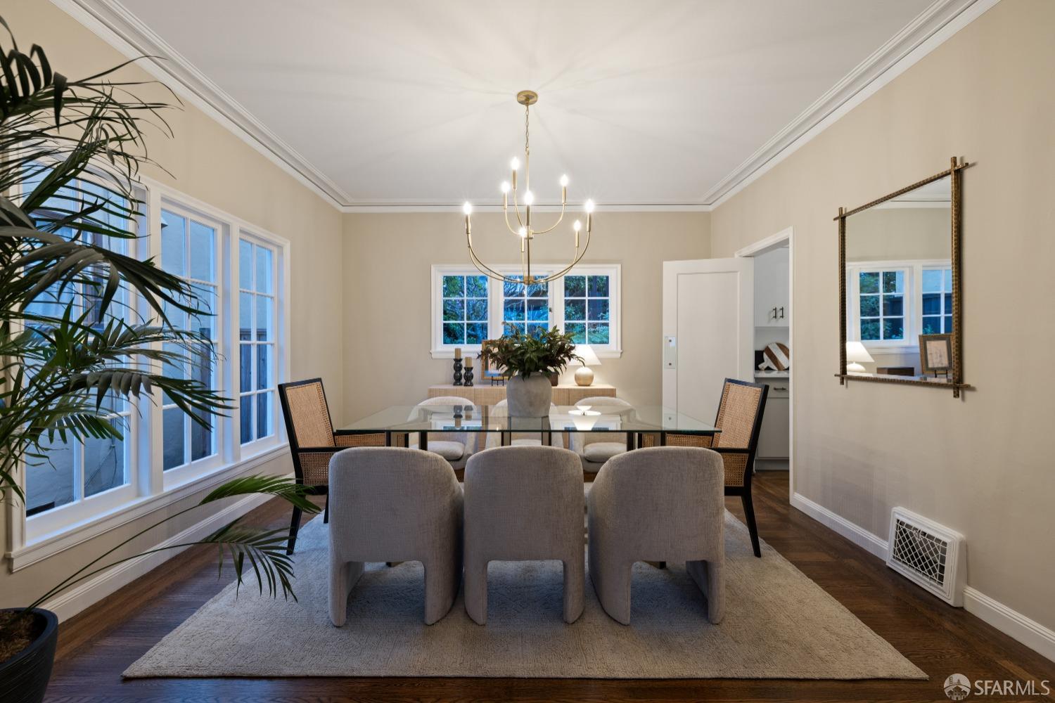 San Francisco, California 94127, United States, 3 Bedrooms Bedrooms, ,3 BathroomsBathrooms,Residential,Pending,101579