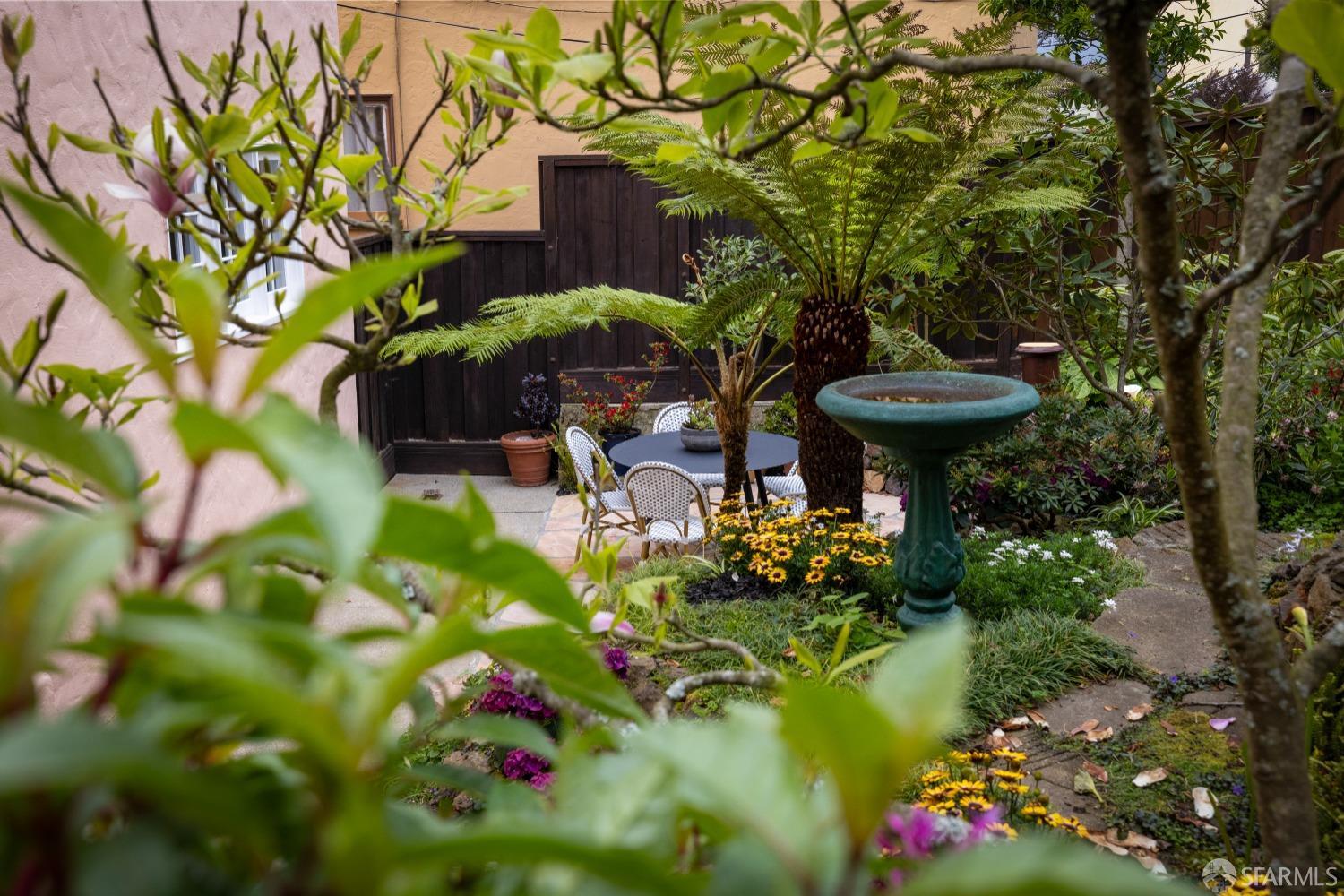 San Francisco, California 94127, United States, 3 Bedrooms Bedrooms, ,3 BathroomsBathrooms,Residential,Pending,101579