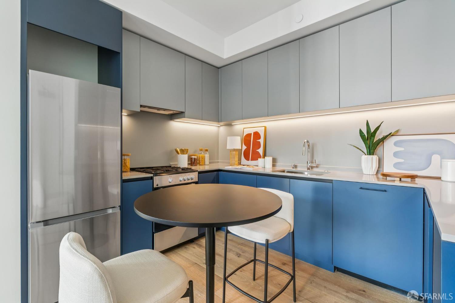 988 Harrison Street S03